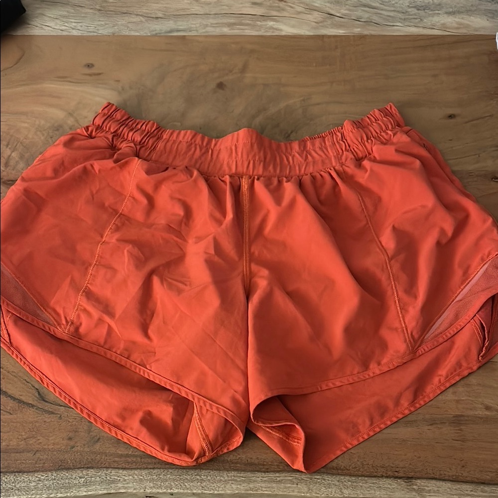 Lululemon Hotty Hot Low Rise 2.5” Shorts